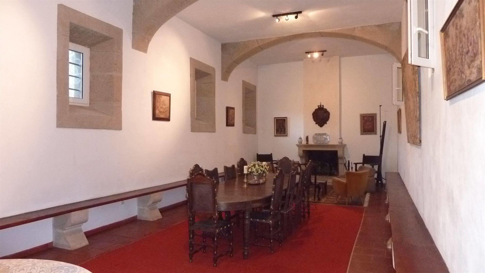 Mosteiro De S. Cristovao De Lafoes São Cristóvão de Lafões Екстериор снимка